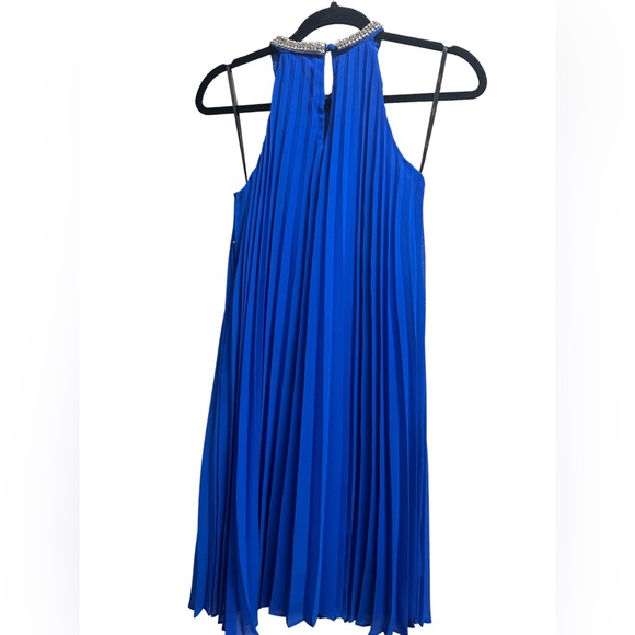 Halter Blue Pleated Chiffon Dress by Laundry Small - Picture 6 of 6